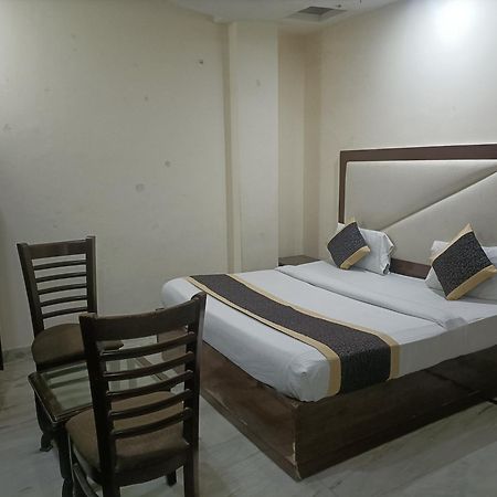 Hotel Ringer Neu-Delhi Exterior foto