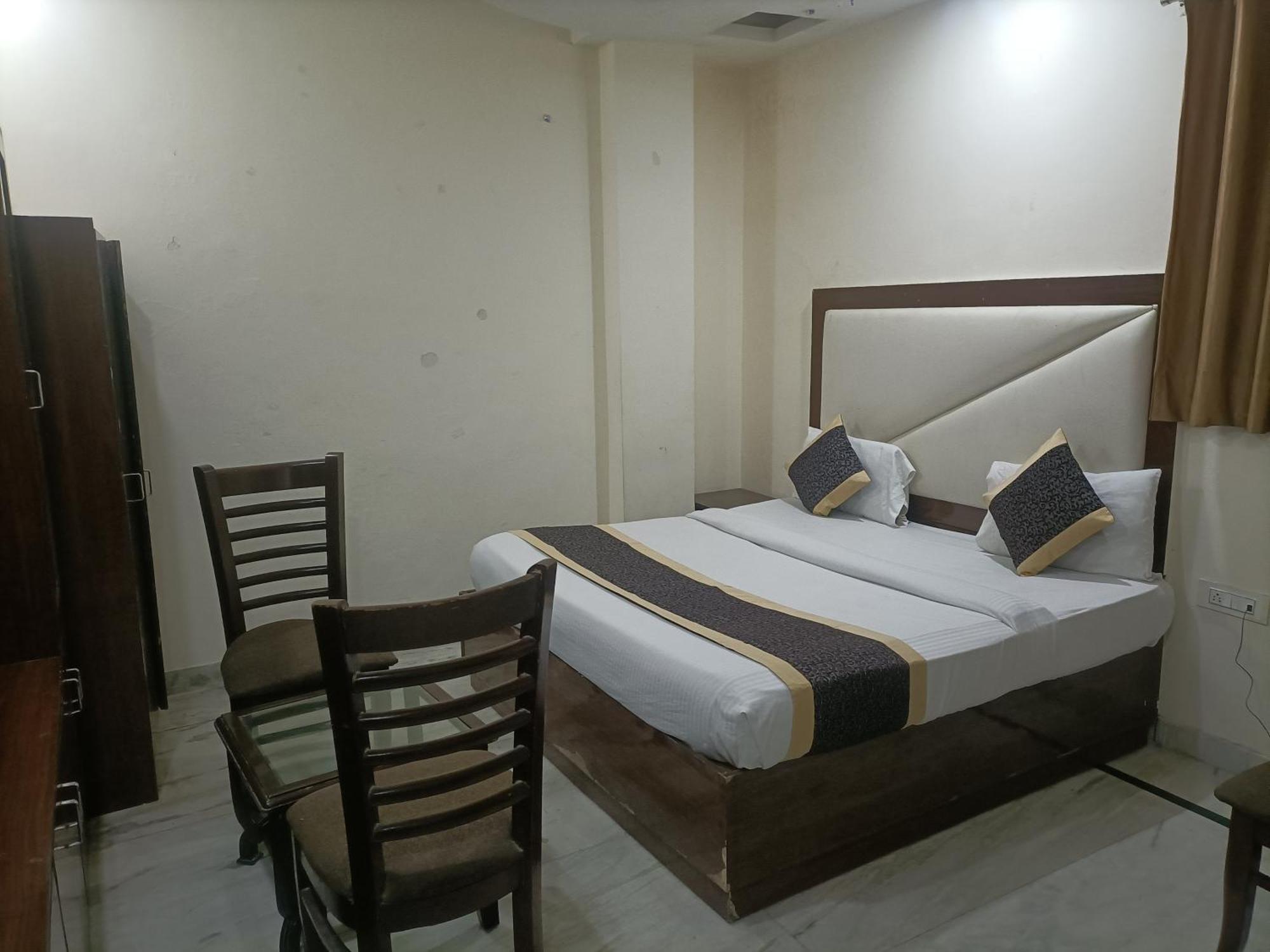 Hotel Ringer Neu-Delhi Exterior foto